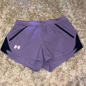 Women’s under Armour shorts purple with pockets